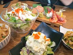 -泰居酒屋日式料理烧肉