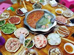 -储奇门鳝鱼火锅(总店)