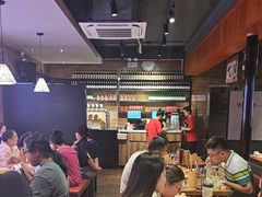 -管氏翅吧(护国寺店)