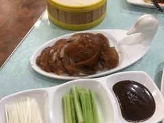 -六和聚传统烤鸭.天津菜(和平店)