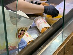 -Bánh Mì Huynh Hoa