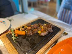 田园澳洲骰子牛肉-蜜桃花开·中西融合菜E&W(南长街店)