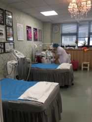 -斐尔国际皮肤管理中心