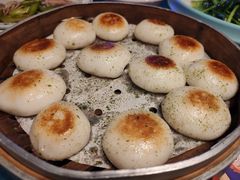 一口苔菜米馒头-黄龙海鲜大排档(杭州总店)