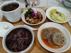 -宝媛会月子中心(越秀店)