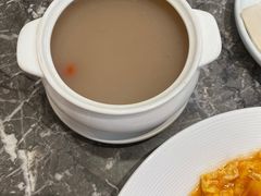 -港丽餐厅(正大店)