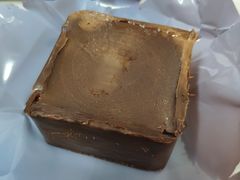 冰山熔岩糕点(巧克力味)-好利来(交大店)
