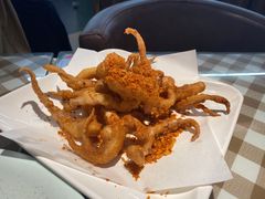 -新大咀港式茶餐厅(宝山万达店)