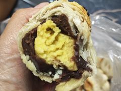 红豆蛋黄酥-张家清真糕点(奉天街店)