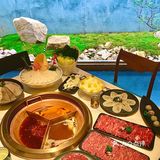 清雅惬意的火锅店，一锅三吃好喜欢