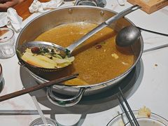 -乡土黄·鲜牛肉火锅·小龙虾(兴业街店)