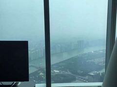 iphone_upload_pic-广州四季酒店