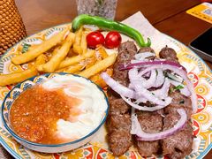 阿拉伯牛羊肉混盘-Uncle Kosto科斯托·中东菜