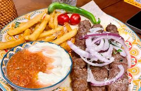 Arabian Mixed Beef and Lamb Platter