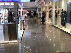 -优衣库(南京建邺万达广场店)