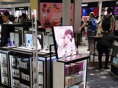 -日上免税店(三径路t3店)
