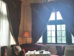 靠窗位-Salon de Ville浦江汇(上海外滩华尔道夫酒店店)