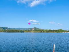 -大连铭湖国际观光牧场