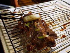 铺天盖地顶级澳牛肉火焰寿司-仙隐小鹿中華の日料(正弘城店)