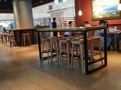 大堂-The Habit Burger Grill 哈比特汉堡(复兴soho店)