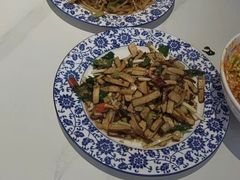 -青年路烩面馆(绿地世纪城店)
