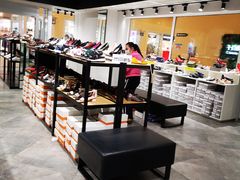 -BeLLE(北京赛特奥莱香江北路店)