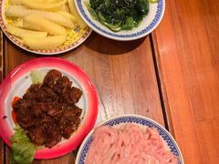 -沸炉重庆老火锅(军事博物馆店)