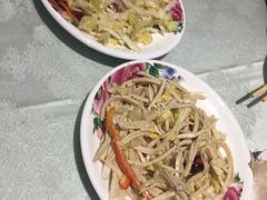-阿三鱼头泡饼·家常菜