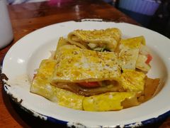 -马路牙子地桌烤肉(工体店)