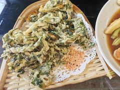 炸花椒芽-姥家大锅台水库渔家