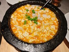 石锅蟹黄豆腐-醉庐·新上海菜(南京西路店)