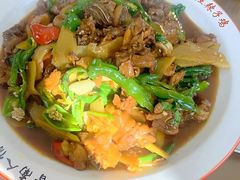 -鲁南仔·滕州炒鸡(经三路店)