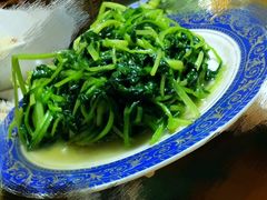 -云河农家乐饭店(福禄缘树山店)
