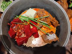 -四小区火锅·巷子里的重庆火锅(花照壁店)