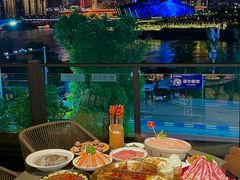 -长嘉·河图火锅(长嘉汇江景旗舰店)
