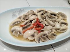 -马尔龙新疆饭店·清真(瑞景店)