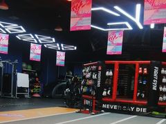 -成杰格斗·拳击·柔术·防身术(建设路店)