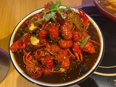 -虾弄弄海派小龙虾·牛羊蝎子火锅