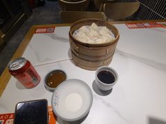 -馋三尺蟹粉小笼(人民广场店)