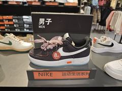 -NIKE北京马连道换季优惠店