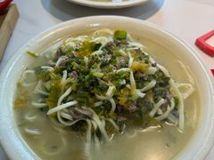 -何永光123鲜牛肉馆(1号店)