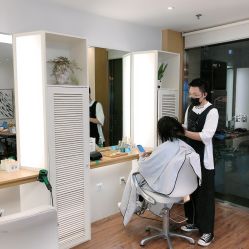 -THE LOG SALON 记录