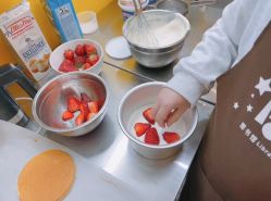 -陪我玩图书馆·烘焙坊·综合亲子馆