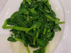 清炒豆苗-梅龙镇酒家(南京西路总店)