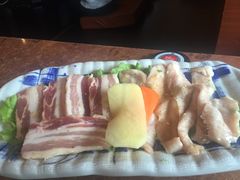 -炼火烤肉店