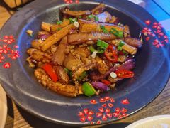 -肖四女乐山跷脚牛肉(南汇大学城生活广场店)