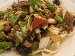 过油肉拌面-汗腾格里·风味餐厅(新疆驻京办店)