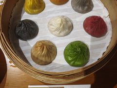 -乐忻皇朝(上海中心大厦店)
