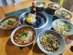 -丁丁猫重庆小面(徐州路店)