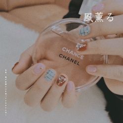 -爱小小美甲美学